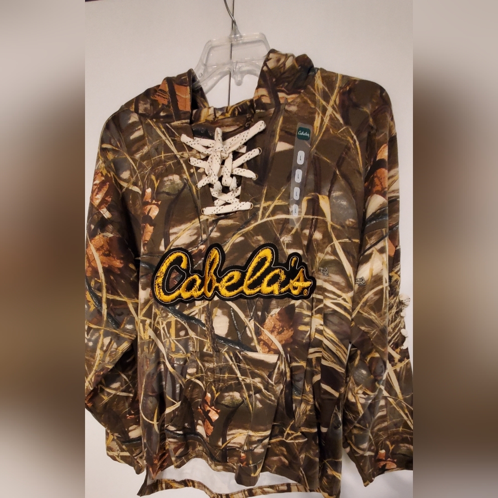 Cabelas hooded sweatshirt